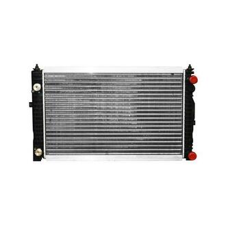Радиатор охлаждения Audi A4, A6 95-01/Skoda SuperB 01-08/VW Passat МКПП ASAM 32172 (фото 1)