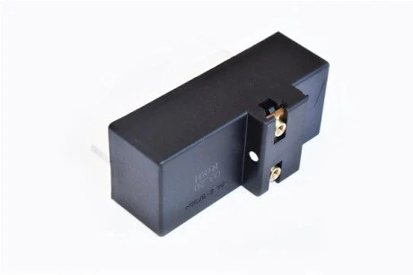 Фото 1 - vw блок управления вентилятором радиатора bora, golf iv, passat b5.5, skoda, seat, audi ASAM 79530 VW Блок управления вентилятором радиатора BORA, GOLF IV, PASSAT B5.5, SKODA, SEAT, AUDI ASAM 79530 (фото 1)