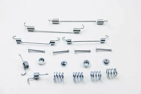 Комплект пружинок барабанных тормозов зад SUZUKI SX4 06- 220х30 SEINSA AUTOFREN D31021A