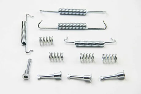 Комплект пружинок барабанных тормозов зад PEUGEOT 406/607 95-11 185х30 SEINSA AUTOFREN D3914A