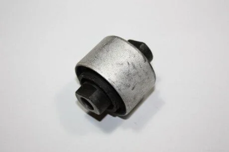 С/блок внутр. ниже. рычага перед. Audi A4 95- VW Passat 96-05 AUTOMEGA 110038610