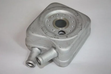 Радиатор масляный AUTOMEGA 130027411