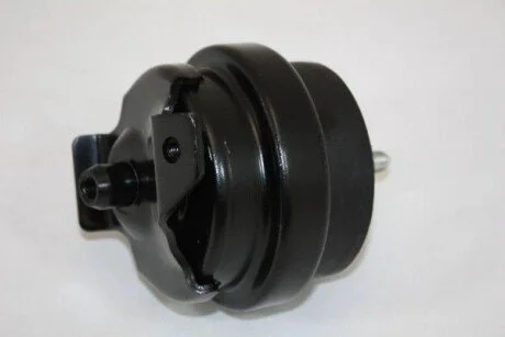 Опора двигателя перед. VW Golf/Passat (резиновая) AUTOMEGA 130028810