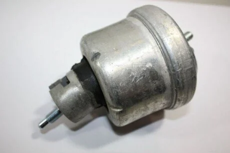 Опора двигуна ліва Opel Vektra B 1.6/2.0 95- AUTOMEGA 130114010