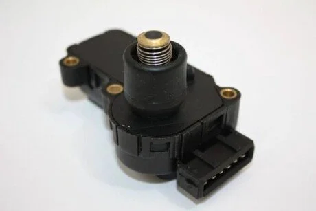 Регулятор холостого ходу (6 конт.) VW/PSA AUTOMEGA 140000610 (фото 1)