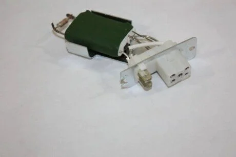 Резистор обігрівача Opel Astra A, Vectra A, Calibra A 88-98 AUTOMEGA 150105510 (фото 1)