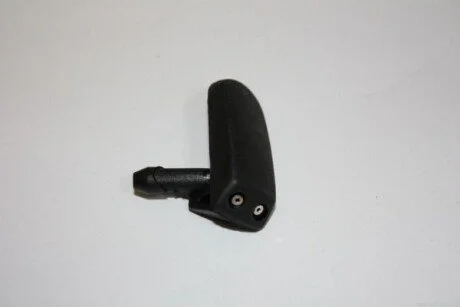 Форсунка омывателя стекла VW Caddy 96-03, Corrado, Golf I/II/III, Jetta I/II, Passat B2/B3/B4, Polo 81-90/90-94/95-01, T4, Vento AUTOMEGA 160066010