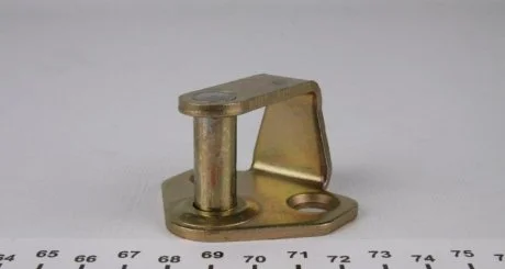 Скоба замка двери (передней) MB Sprinter/VW LT 96-06 AUTOTECHTEILE 100 7204