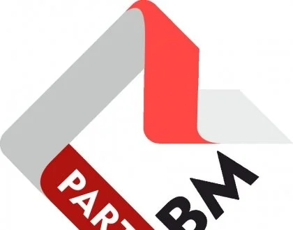Патрубок радиатора AUTOTECHTEILE 312 1044