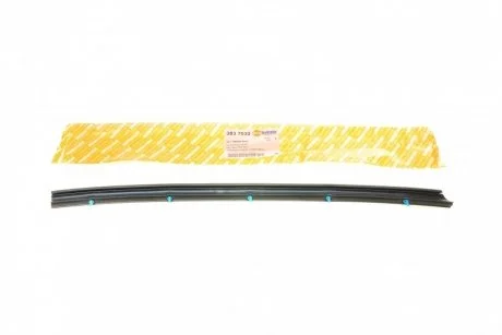 Уплотнитель двери (передней) VW T5 03-(R) (наружный)) AUTOTECHTEILE 383 7032
