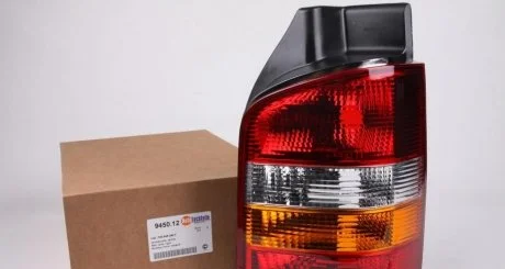 Фонарь задний VW T5(R) (желтый поворот)) AUTOTECHTEILE 394 5012 (фото 1)