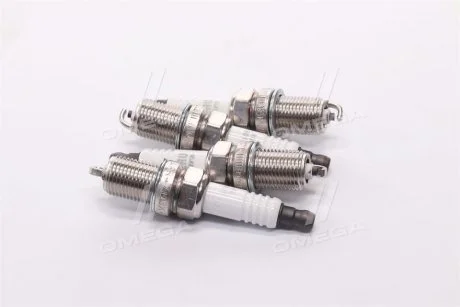Свеча зажигания Lacetti 1.4 1.6 SB4 (14 FR-7 DUX) (4шт) BERU Z16SB