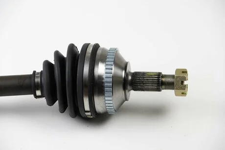 Напіввісь Scudo/Jumpy 2.0JTD 00>06 Л. (+ABS/632мм) BGA DS1418L