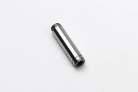 Направляющая втулка клапана LANCER/COLT 1.2-1.5 78-92 BGA VG2946