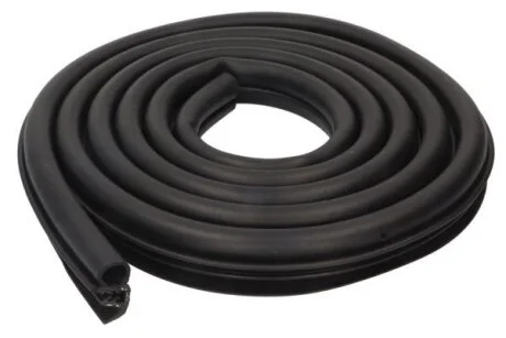 Ущільнення дверей передн Лів/Прав (дверний отвір) DACIA DUSTER I HS 04.10-09.13 BLIC 5703041305501P