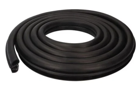 Ущільнення дверей передн Лів/Прав OPEL CORSA B 03.93-12.02 BLIC 5703045022501P