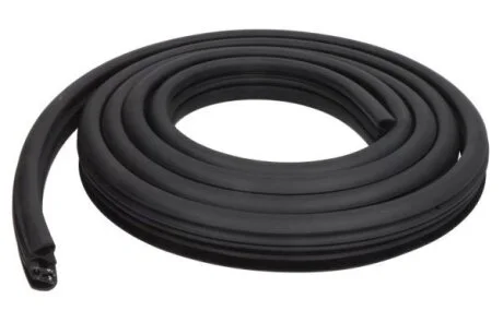 Ущільнення дверей задн Лів/Прав OPEL CORSA C 09.00-10.03 BLIC 5703045023502P