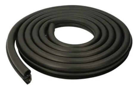 Ущільнення дверей передн Лів/Прав HATCHBACK 3D PEUGEOT 205 I, 205 II 02.83-09.98 BLIC 5703045503501PP