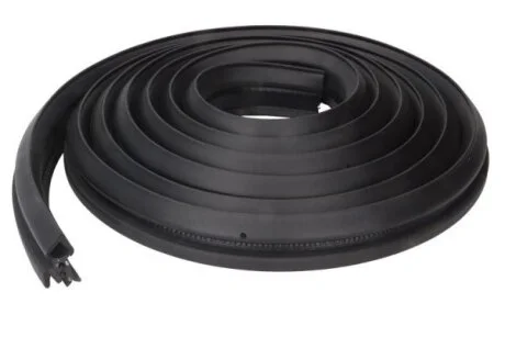 Ущільнювач кришки багажника Хетчбек PEUGEOT 207 02.06-09.12 BLIC 5703045508507P