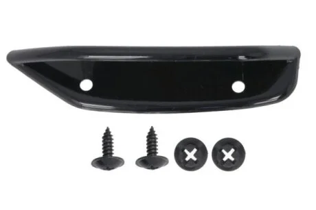 Накладка/молдинг бампера передн Прав (зовнішній, чорн глянець, AMG STYLING) MERCEDES CLA C118 03.19-12.22 BLIC 5703053556924P