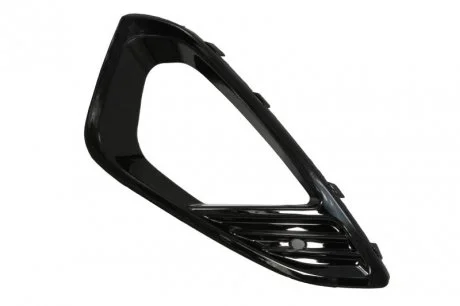 Решітка бампера передн Прав (з отвором для галогенних фар, пластик, блискуч/чорн) FORD FIESTA VII 05.17-11.21 BLIC 6502-07-2566996P