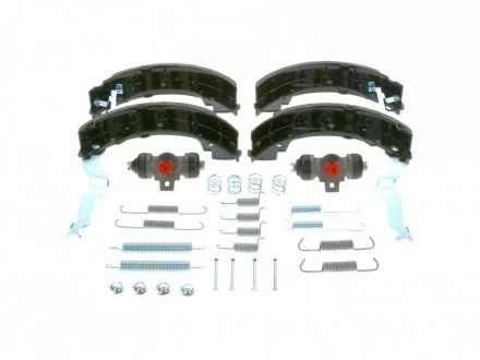 Комплект бараб.колодки+циліндр BOSCH 0 204 113 692
