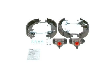 Гальмівні колодки (набір) BOSCH 0204114602