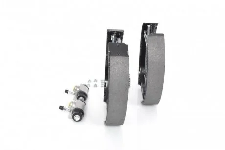 Комплект бараб.колодки+цилиндр BOSCH 0 204 114 634