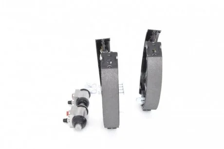 Комплект бараб.колодки+цилиндр BOSCH 0 204 114 666