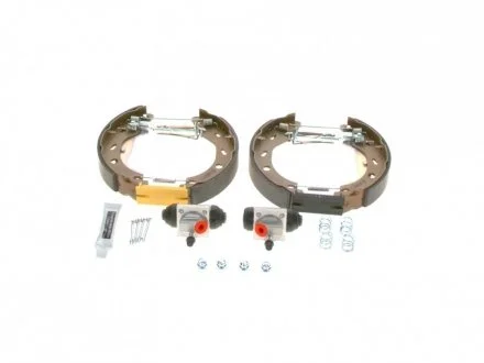 Комплект бараб.колодки+циліндр BOSCH 0 204 114 676