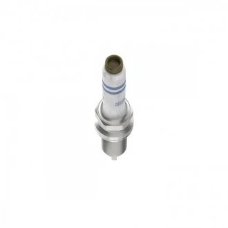 Свічка запалювання V6SII3328 - заміна на 0241140537 BOSCH 0 241 140 522