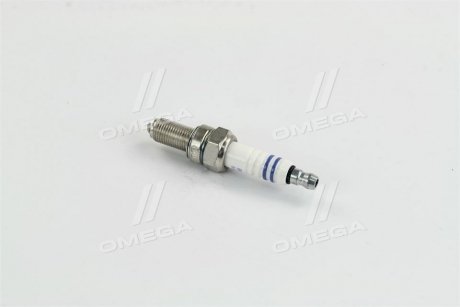 Свеча зажигания UR 2 CC BOSCH 0 242 060 501 (фото 1)