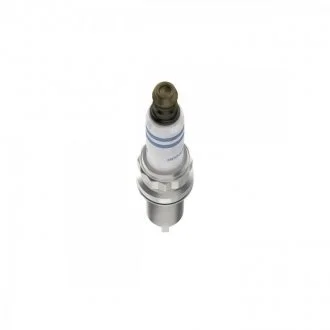 Свеча зажигания BOSCH 0 242 129 512
