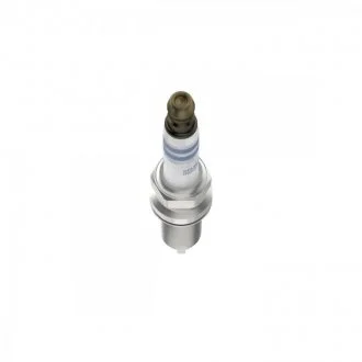 Свіча запалювання BOSCH 0 242 135 553