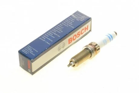 Свеча зажигания BOSCH 0 242 145 555