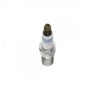 Свеча зажигания HR8NPP302 BOSCH 0 242 229 739