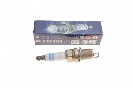СВІЧКА FR8KI33V BOSCH 0 242 230 519