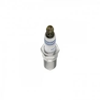 Свеча зажигания HR8MII33V (1.3) BOSCH 0 242 230 612