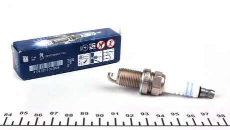 Свеча зажигания FR 7 LCX+ 1,1 BOSCH 0 242 236 542
