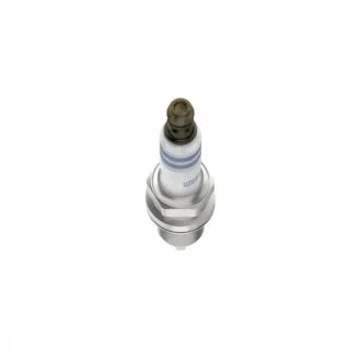 Свеча зажигания BOSCH 0 242 236 670