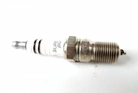 Свеча зажигания +18 NGK1183,3623,3812,6466,BP6EF,BP6EFS,BP7EFS,BPR5EFS13,BPR6EF,BPR6EFS,VLINE5,VLIN7 BOSCH 0242240591