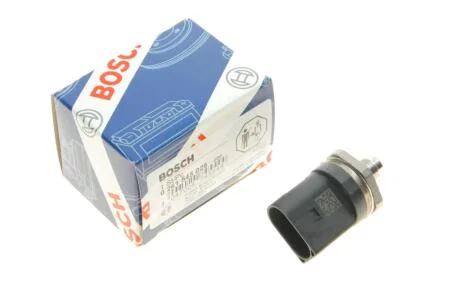 Датчик давления топлива BOSCH 0 261 545 026