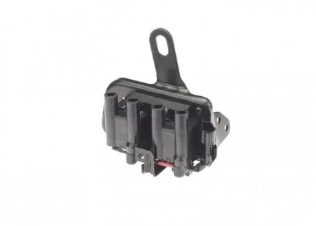 Котушка запалення BOSCH 0986221008