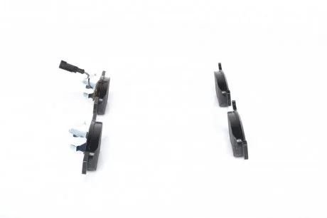 Тормозные колодки, дисковые BOSCH 0 986 424 362