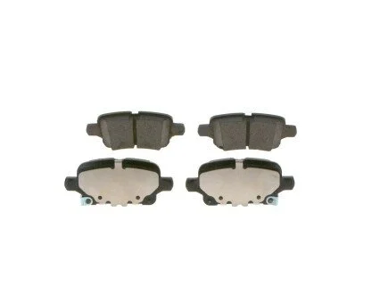 Тормозные колодки, дисковые BOSCH 0986424870