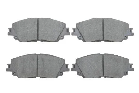 Колодки тормозные дисковые передние BOSCH 0986424899
