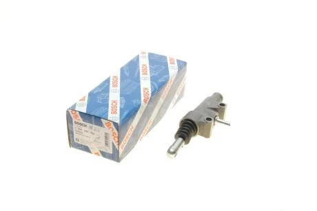 DB Главный цилиндр сцепления W203 BOSCH 0986486064