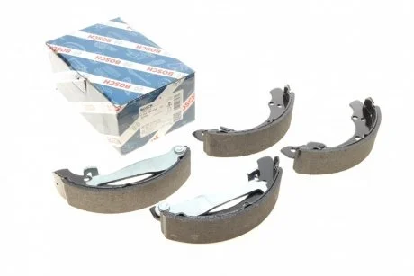 Тормозные колодки барабанные BOSCH 0 986 487 536