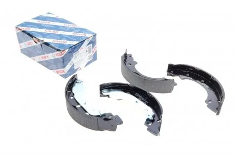 Тормозные колодки барабанные BOSCH 0 986 487 570