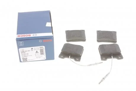Тормозные колодки BOSCH 0 986 494 055